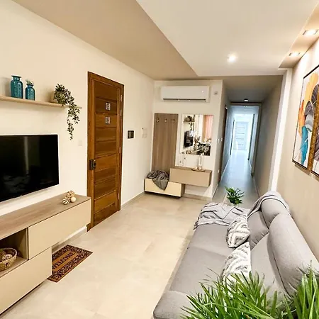 Apartament Honeycomb Designer