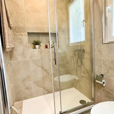 Honeycomb Designer Lejlighed