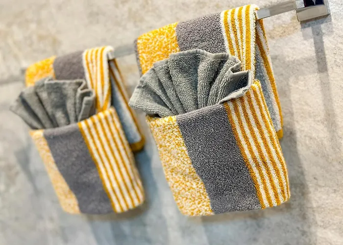 Honeycomb Designer Apartment St. Paul's Bay